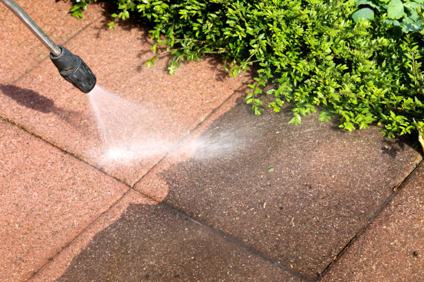 Why Choose Our Certified Pressure Washing Experts for Your Project Needs in Safford, AZ?